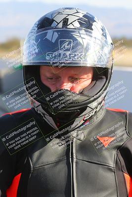 media/Nov-28-2022-Moto Forza (Mon) [[c5a51e62ca]]/Around the Pits/